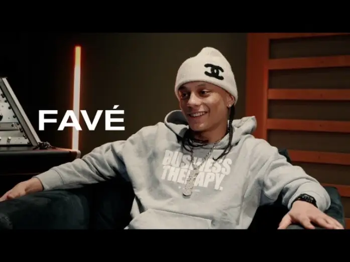 Видео к фильму Fav&eacute;, comme si c'&eacute;tait facile | Fave | Entretien - &nbsp;Documentaire : &laquo;&nbsp;comme si c&rsquo;&eacute;tait facile&nbsp;&raquo; le 25/02/2026