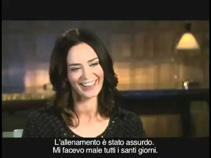 Видео к фильму Меняющие реальность — I Guardiani del Destino - Intervista ad Emily Blunt sottotitolata in italiano
