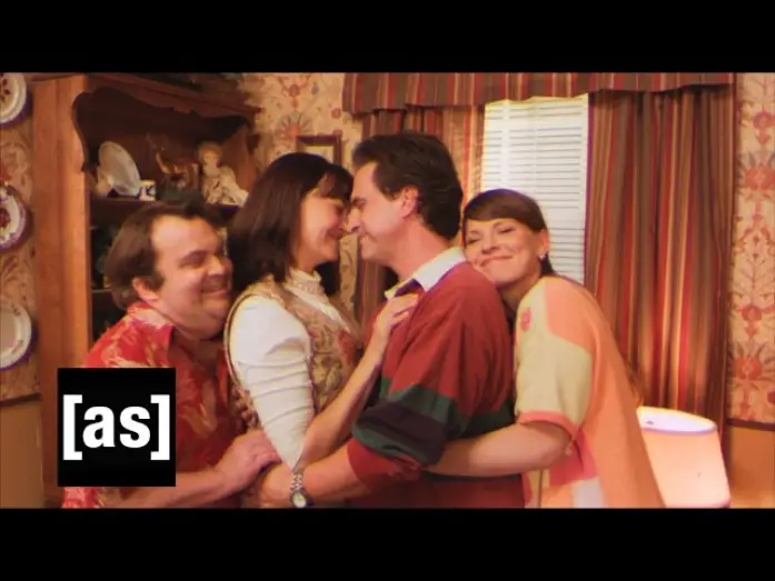 Видео к фильму Слишком много поваров — Too Many Cooks