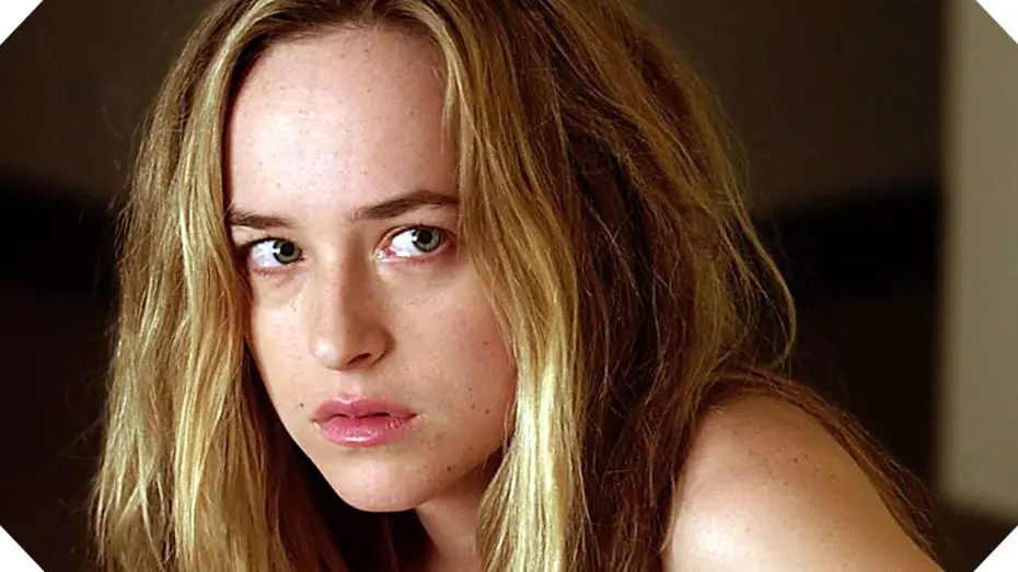 Видео к фильму Хлоя и Тео — CHLOÉ & THÉO (Dakota Johnson, Famille) - Bande Annonce / FilmsActu
