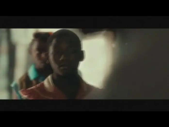 Видео к фильму Королева из Катве — Ouganda, A la découverte du film "Queen of Katwe"