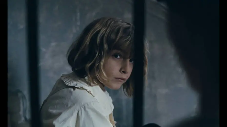 Видео к фильму Детство лидера — Official UK Trailer