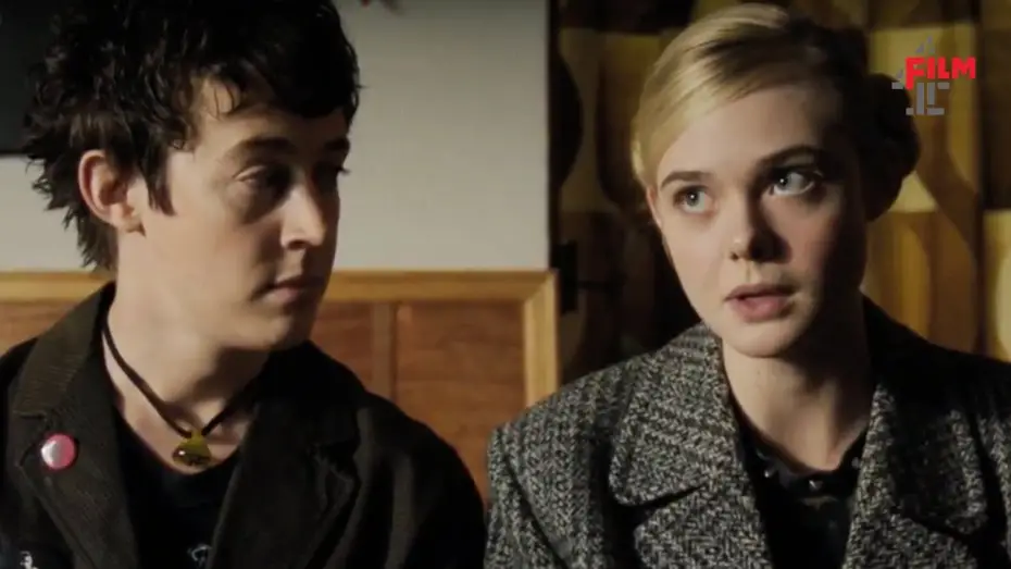 Видео к фильму Как разговаривать с девушками на вечеринках — Elle Fanning is an alien in How To Talk To Girls At Parties