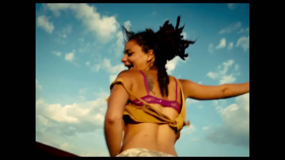 Видео к фильму Американская милашка — AMERICAN HONEY - Tráiler HD