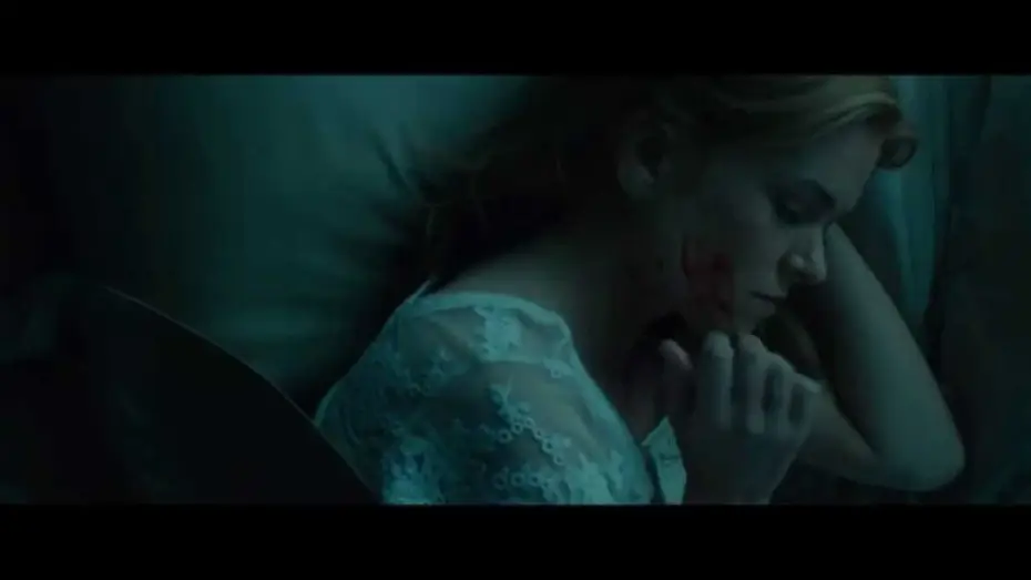 Видео к фильму Видения — VISIONS - Extrait "Un mauvais cauchemar" VF