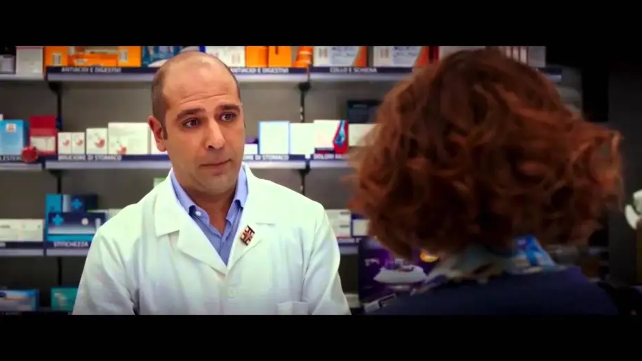 Видео к фильму К чёрту на рога — Quo Vado di Checco Zalone Teaser 'Farmacia' 2016 HD