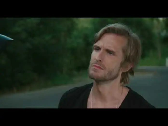 Видео к фильму SuperАлиби — ALIBI.COM - Extrait 2 - Philippe Lacheau (2017)