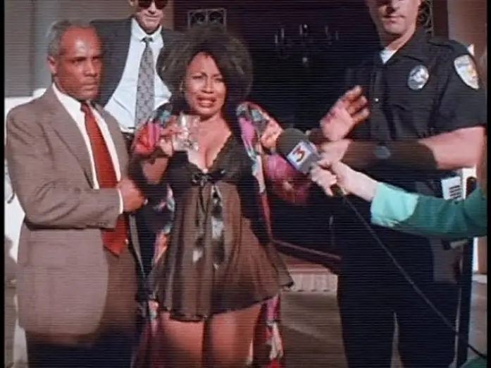 Видео к фильму Jackie's Back! — On Location-Jackie's Back Milkman scene-Robert Townsend, Jennifer Lewis, Tim Curry, Darin Knight
