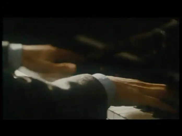 Видео к фильму Пиано, соло — Piano,solo trailer (ita)