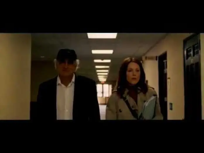 Видео к фильму Убежище — La sombra de los otros - Trailer en español