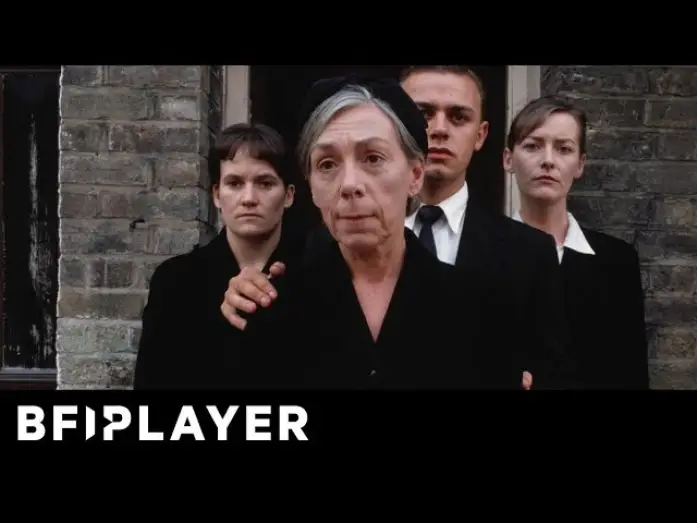 Видео к фильму Далекие голоса, застывшие жизни — Mark Kermode reviews Distant Voices, Still Lives