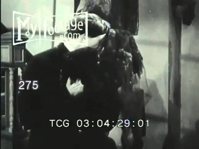 Видео к фильму Синяя борода — Bluebeard Trailer (1944) Starring John Carradine