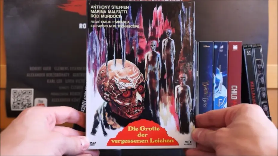 Видео к фильму Ночью Эвелин вышла из могилы — DIE GROTTE DER VERGESSENEN LEICHEN (DT Blu-ray Mediabook Cover A) / Zockis Sammelsurium Nr. 750