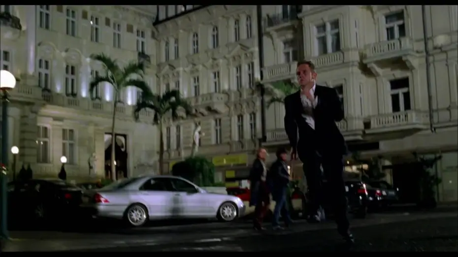 Видео к фильму 007: Казино Рояль | Casino Royale Trailer Espa&ntilde;ol HD