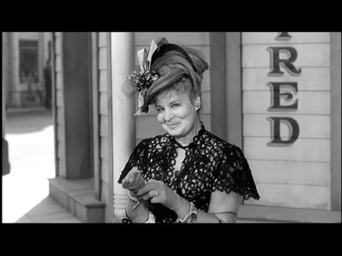 Видео к фильму Сваха — Shirley Booth