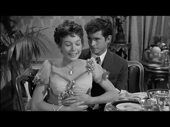 Видео к фильму Сваха — Cornelius puts his hands around Irene's waist