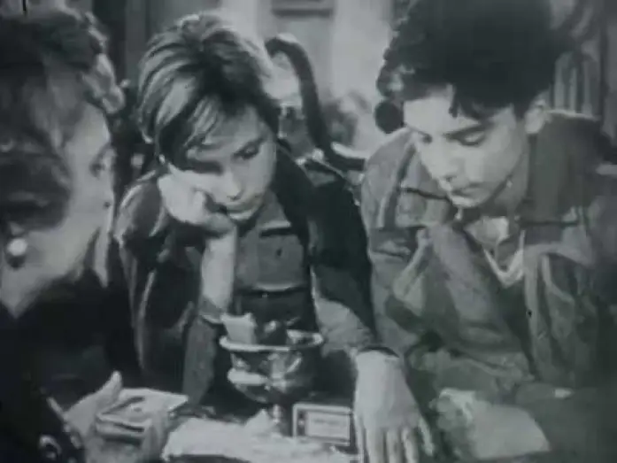 Видео к фильму Шуша — SCIUSCIA' (1946) - Trailer Italiano