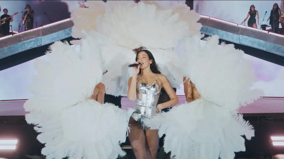 Видео к фильму Dua Lipa: Live From Mexico | Dua Lipa - La fin d'une &egrave;re (En concert au Mexique)