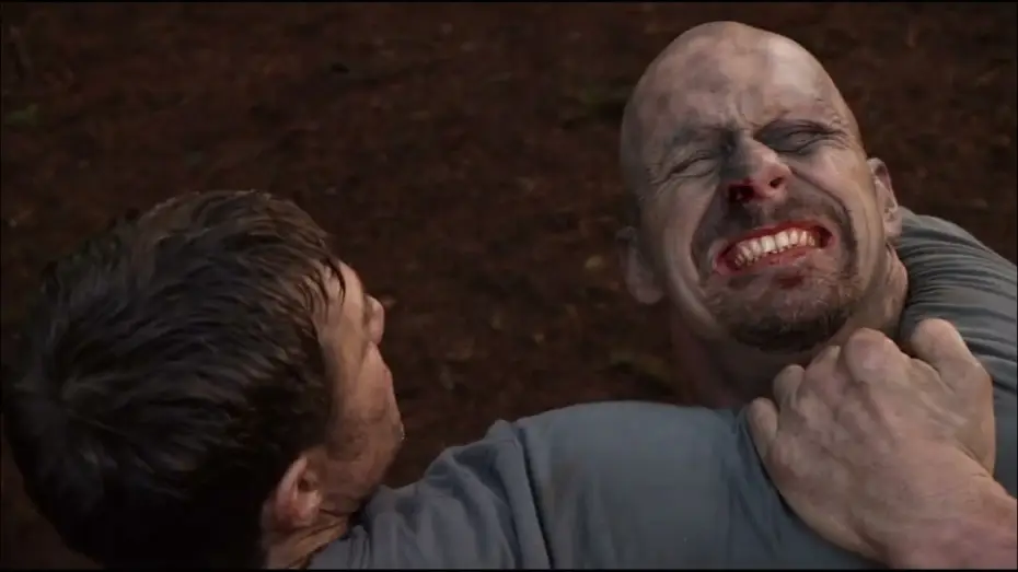 Видео к фильму Поймать, чтобы убить — Hunt to Kill - Steve Austin vs. Gary Daniels Fight Scene (1080p)