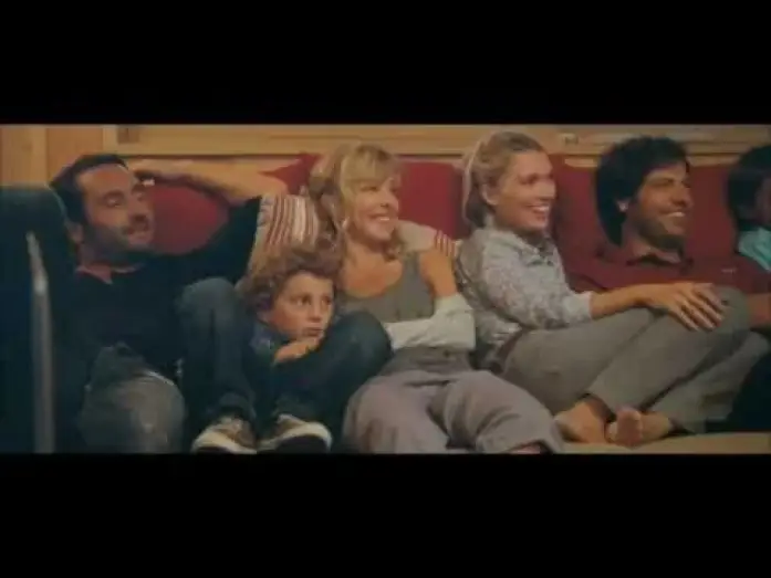 Видео к фильму Маленькие секреты — Pequeñas mentiras sin importancia - Trailer en español