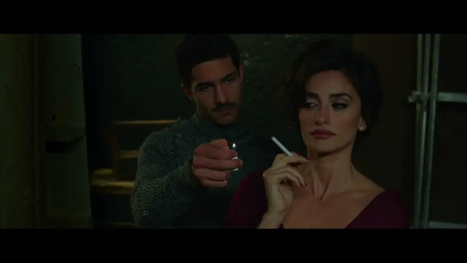 Видео к фильму Королева Испании — La Reine d'Espagne - Bande Annonce VOST