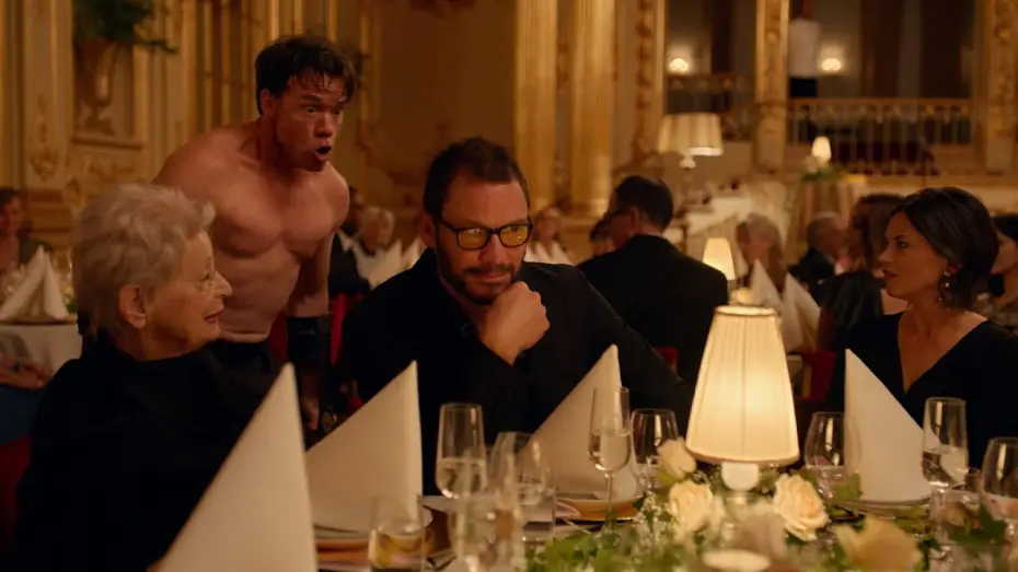 Видео к фильму Квадрат — THE SQUARE - Trailer Italiano Ufficiale HD