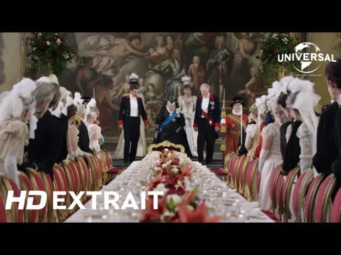 Видео к фильму Виктория и Абдул — Confident Royal / Extrait 2 "Arrivée de la Reine" VOST [Au cinéma le 4 octobre]
