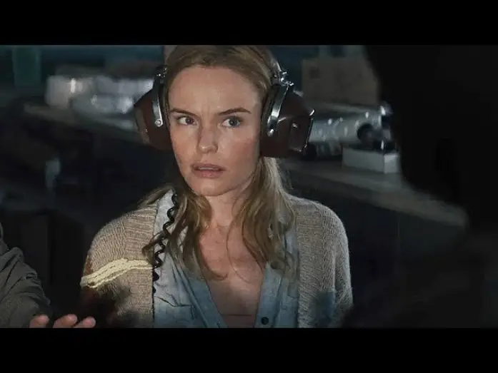 Видео к фильму Местные — THE DOMESTICS | Trailer deutsch german [HD]