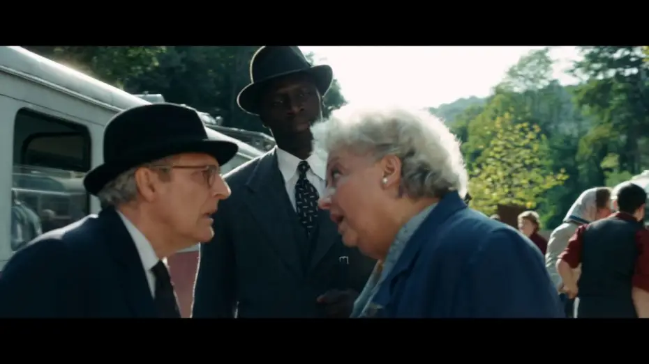 Видео к фильму Афера доктора Нока — Dr. Knock / Knock (2017) - Trailer (French)