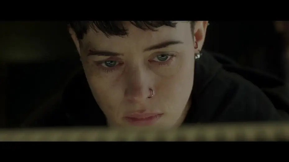 Видео к фильму Девушка, которая застряла в паутине — Millennium : Quello che non uccide - Trailer internazionale | Dal 31 ottobre al cinema
