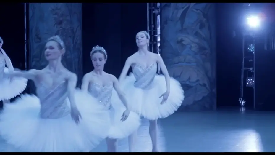 Видео к фильму Парижская опера — The Paris Opéra / L'Opéra (2017) - Trailer (English Subs)