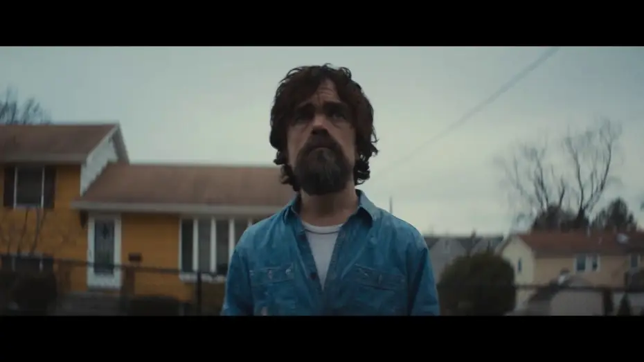 Видео к фильму Кажется, мы остались одни — ¿ESTAMOS SOLOS? (I THINK WE'RE ALONE NOW) - Trailer oficial español