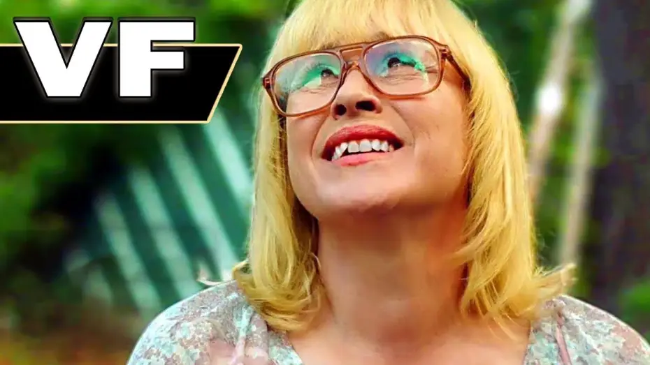 Видео к фильму Завивка — BIGOUDIS ET PERMANANTE Bande Annonce VF (2018) Patricia Arquette, Comédie