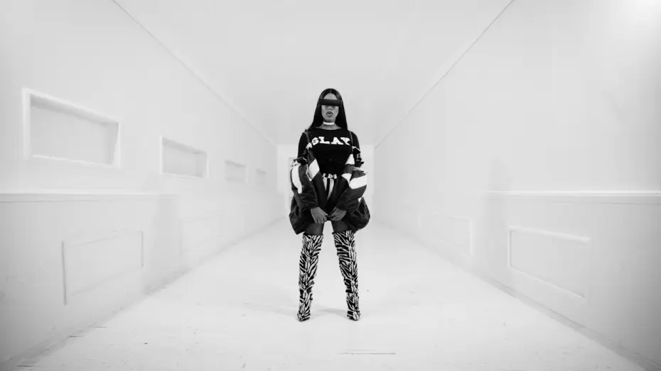 Видео к фильму Couleé-D — Shea Couleé  - Cocky [ft. Lila Star + The Vixen]