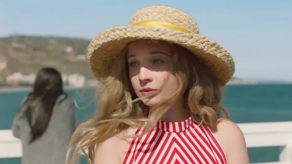 Видео к фильму SPF-18 — SPF-18 Official Trailer