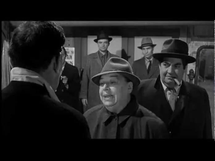 Видео к фильму Реквием по тяжеловесу — Requiem For A Heavyweight-Locker room scene.mpg