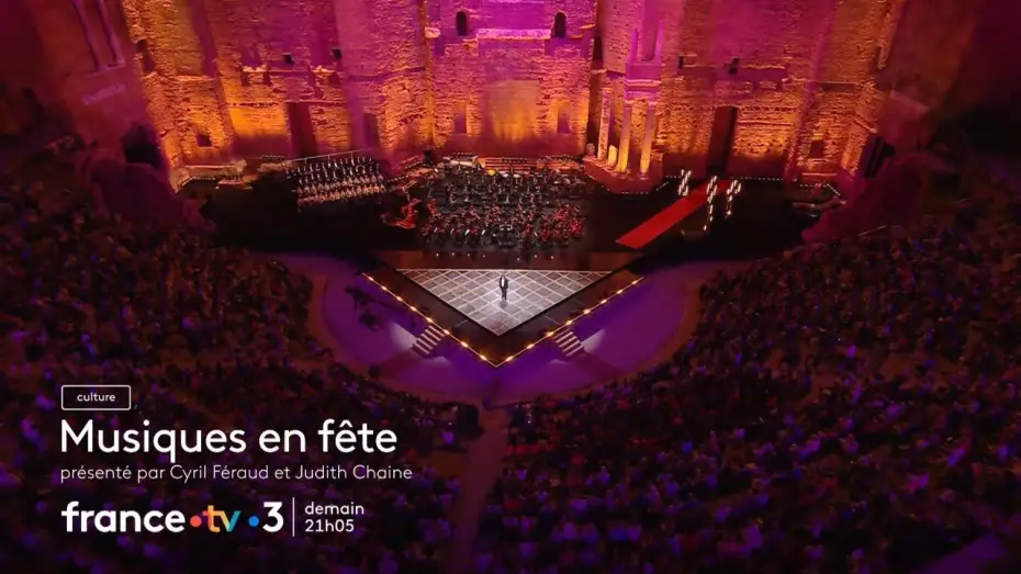 Видео к фильму Musiques en f&ecirc;te des Chor&eacute;gies d&rsquo;Orange | Musiques en f&ecirc;te aux Chor&eacute;gies d'Orange vendredi 20 juin 2025 sur France 3