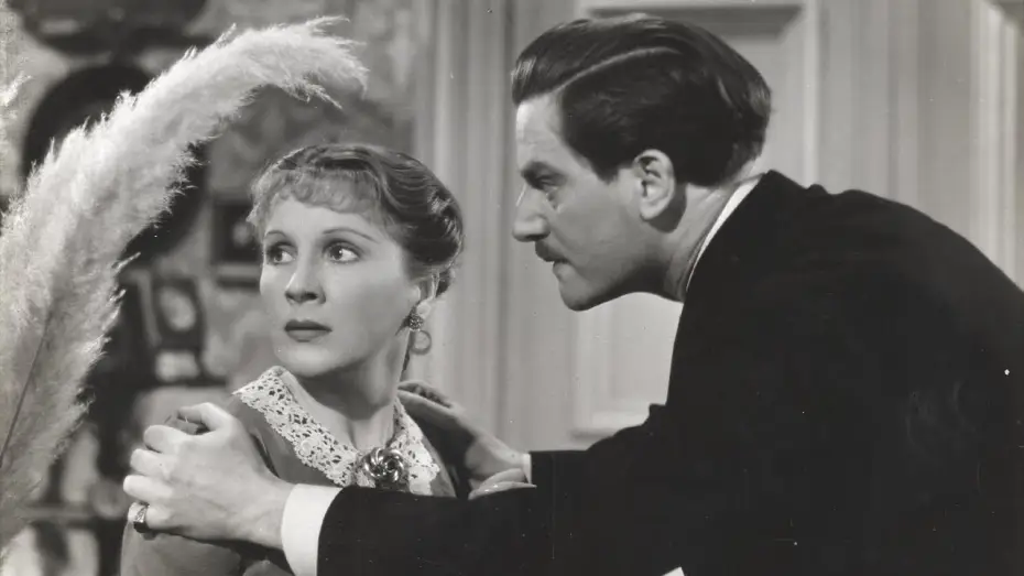 Видео к фильму Газовый свет — Gaslight (1940) - extract | BFI