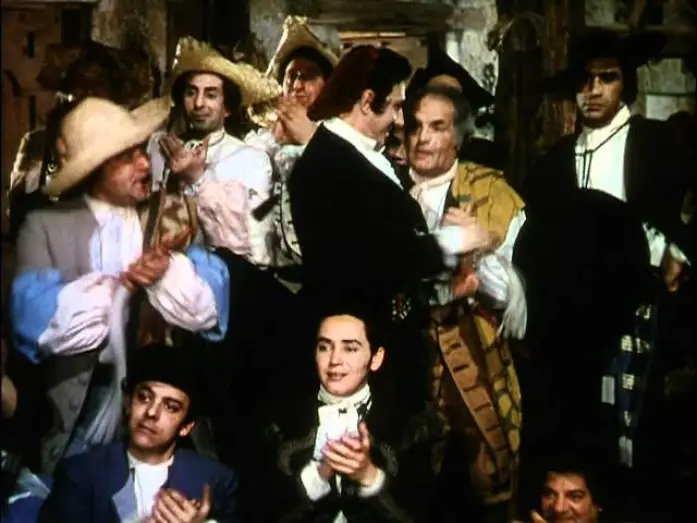 Видео к фильму Золотая карета — The Golden Coach — Anna Magnani's Hat