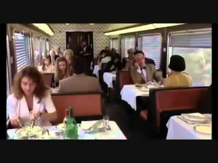 Видео к фильму Свадебные путешествия — Viaggi di nozze Trailer