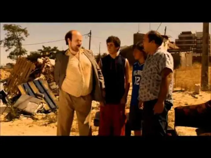 Видео к фильму Торренте 4: Джеймс Понт — Spot Torrente 4 Lethal Crisis. La Elegancia