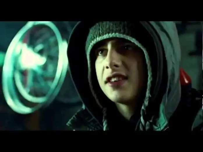 Видео к фильму Чужие на районе — Attack the Block _Invasione Aliena_Trailer- Ita