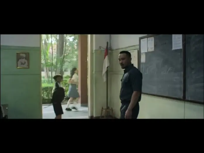 Видео к фильму Осада в Букит-Дури | Official Clip | Pengepungan di Bukit Duri | #JanganLupakanMei
