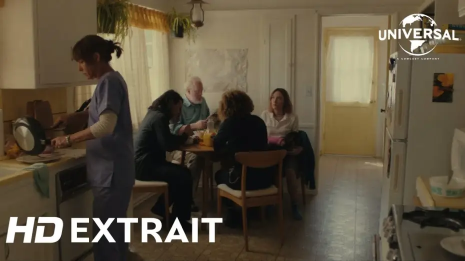 Видео к фильму Леди Бёрд | Lady Bird / Extrait "Petit D&eacute;jeuner En Famille" VF [Au cin&eacute;ma le 28 f&eacute;vrier]