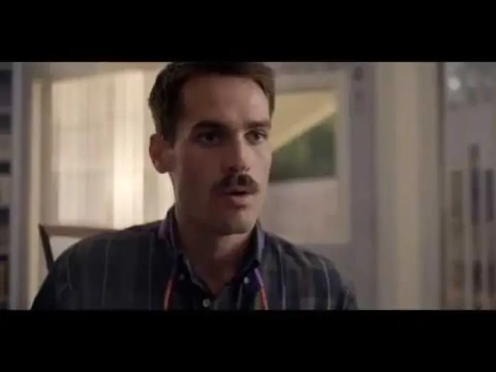 Видео к фильму Дорога грома — THUNDER ROAD de Jim Cummings - bande-annonce officielle VOSTF
