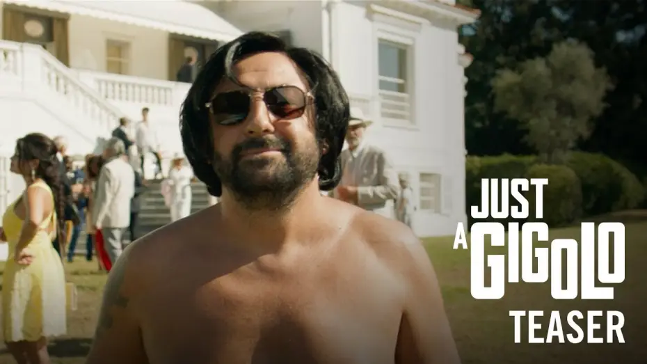 Видео к фильму Красавчик со стажем — Just A Gigolo - Teaser VF
