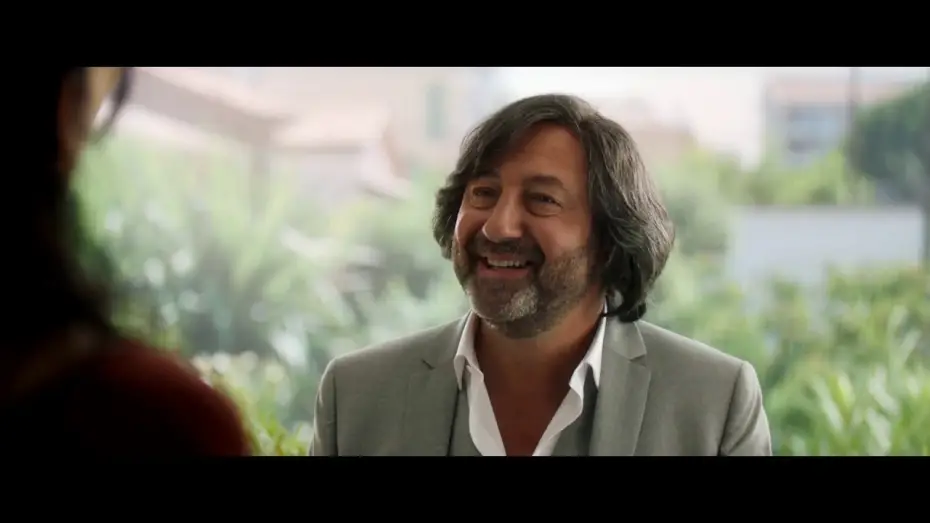 Видео к фильму Красавчик со стажем — Cómo ser un french lover. Tráiler oficial en español