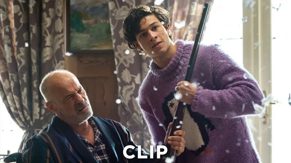 Видео к фильму Нянька на рождество — KALTE FÜSSE - Clip "Denis telefoniert mit Sami" - Ab 10.1.19 im Kino!