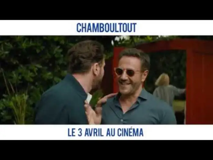 Видео к фильму Без комплексов — Chamboultout - Teaser Foot VF
