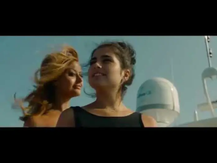 Видео к фильму Мое прекрасное лето с Софи — UNE FILLE FACILE - Teaser VF